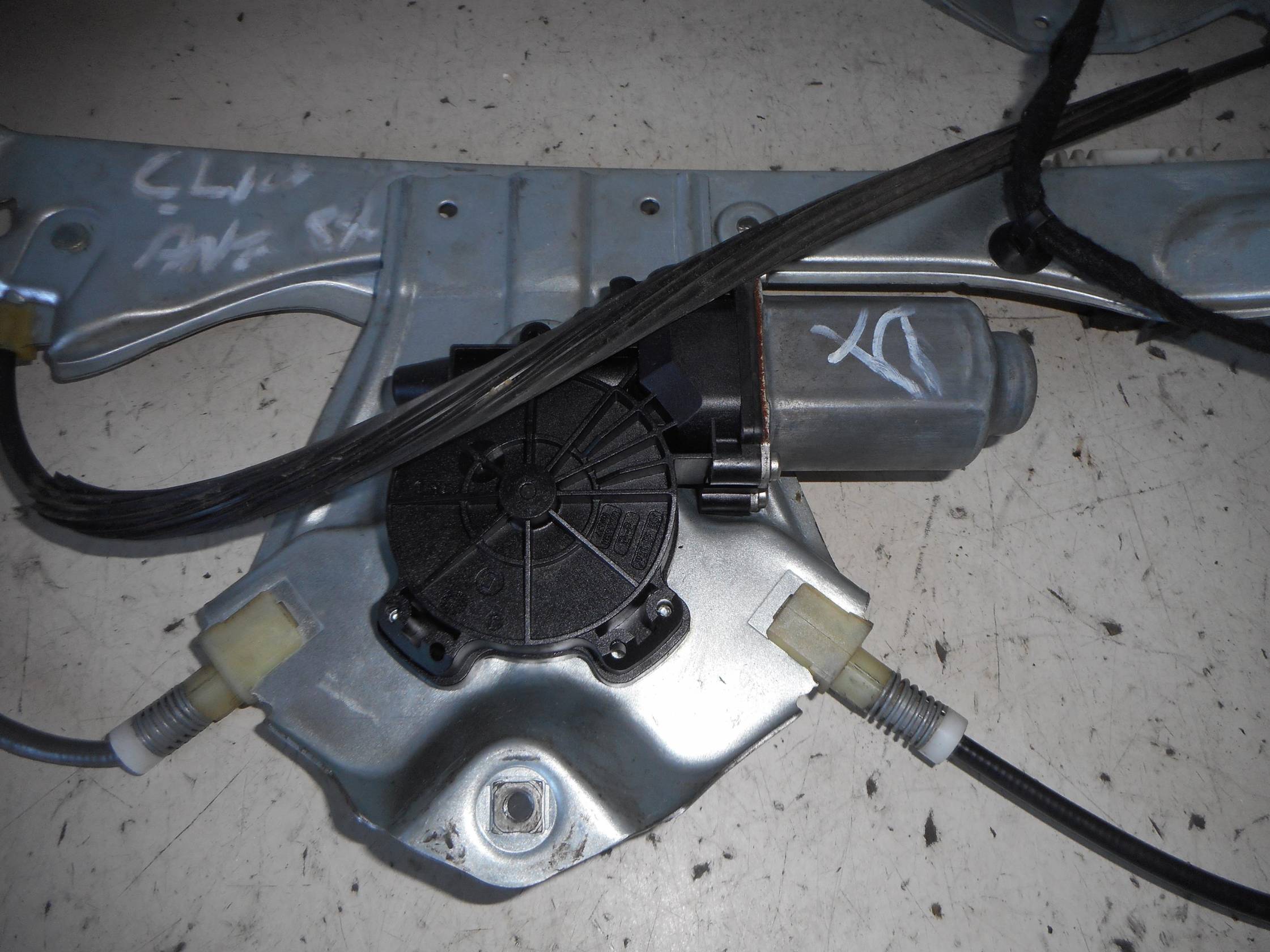 Alzacristallo elettr. porta ant. sx.